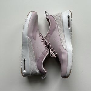 NIKE AIR MAX Thea